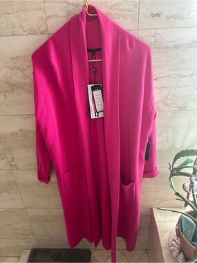 NWT Max Sport LA long “Azalia” pink sweater coat. Size M